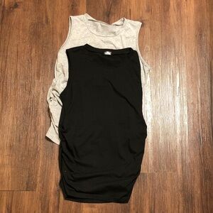 Micticsi set of 2 Black & Gray Women's Tank Tops size M Euc